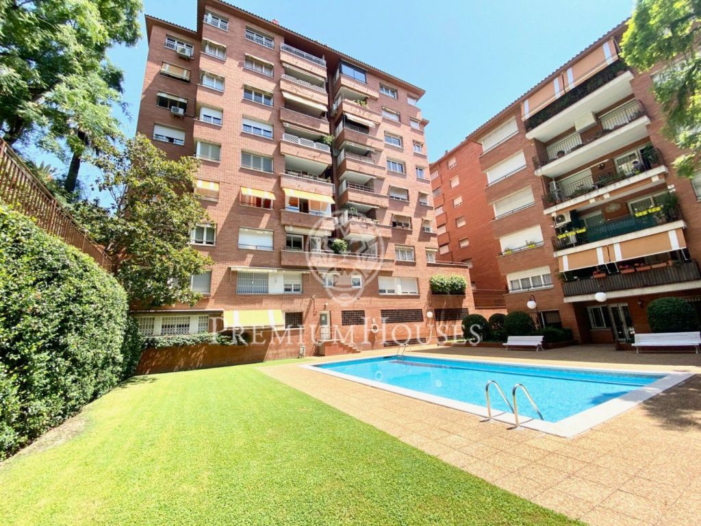 Pis de 160 m² amb piscina i terrassa en lloguer a Les Tres Torres
