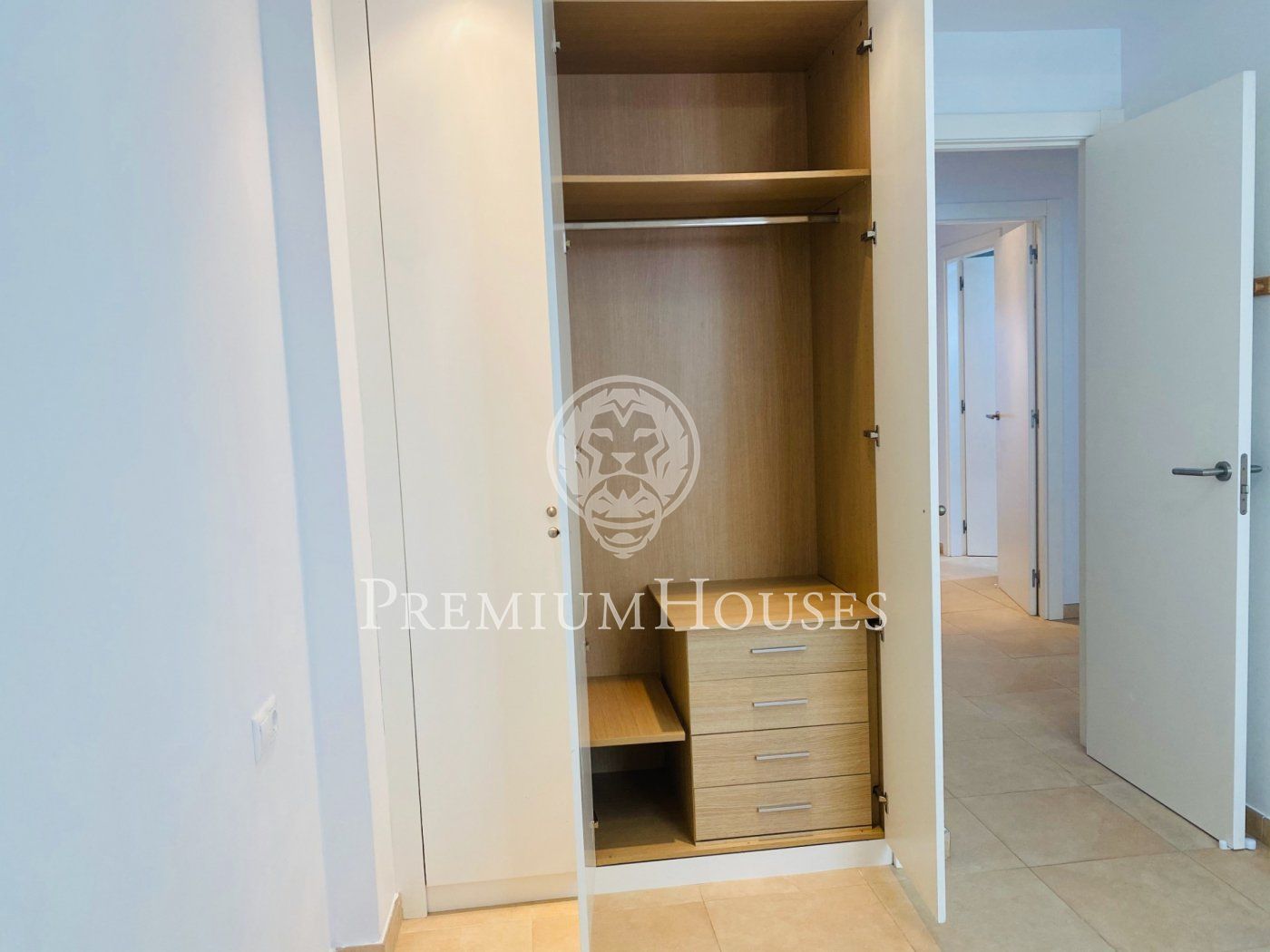 Planta baixa de lloguer amb pati interior i en bon estat a Sitges