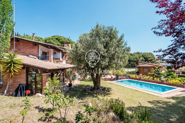 Casa en venda amb piscina a Vilassar de Dalt