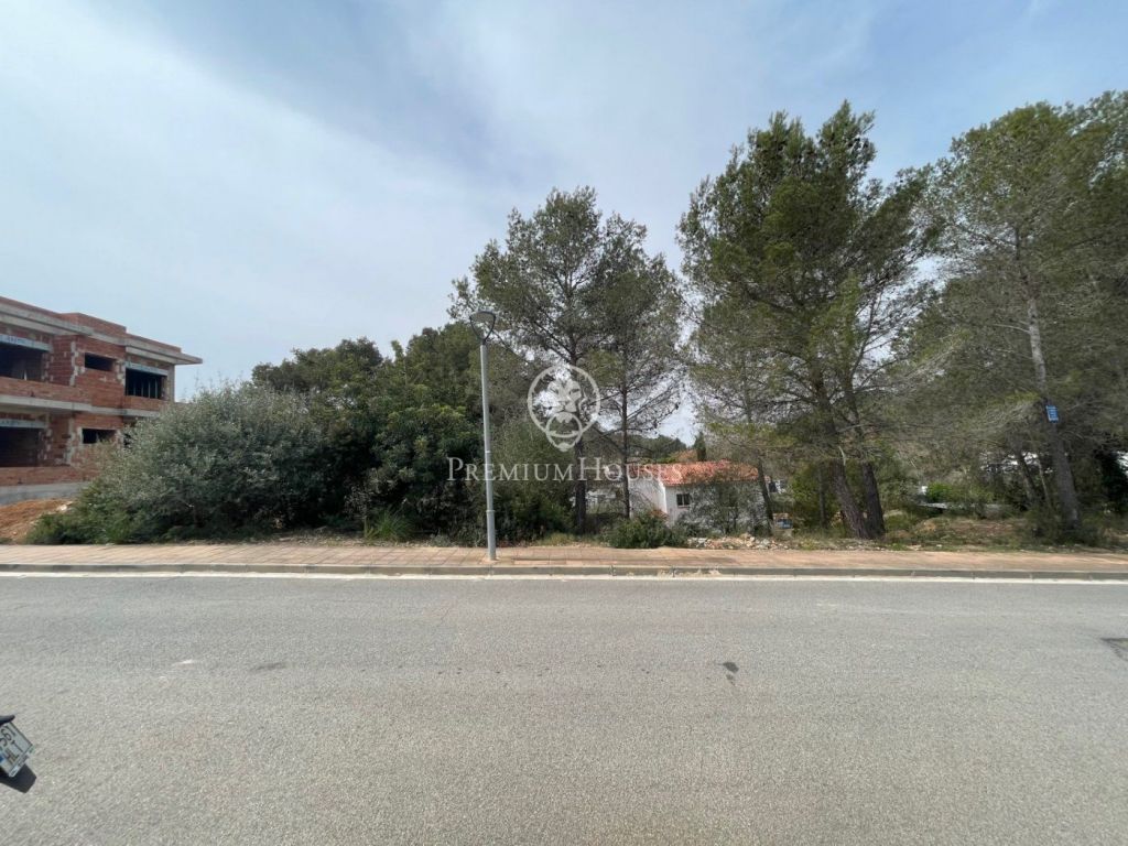 Parcela de 528 m² en venta en Sant Pere de Ribes Premium Houses