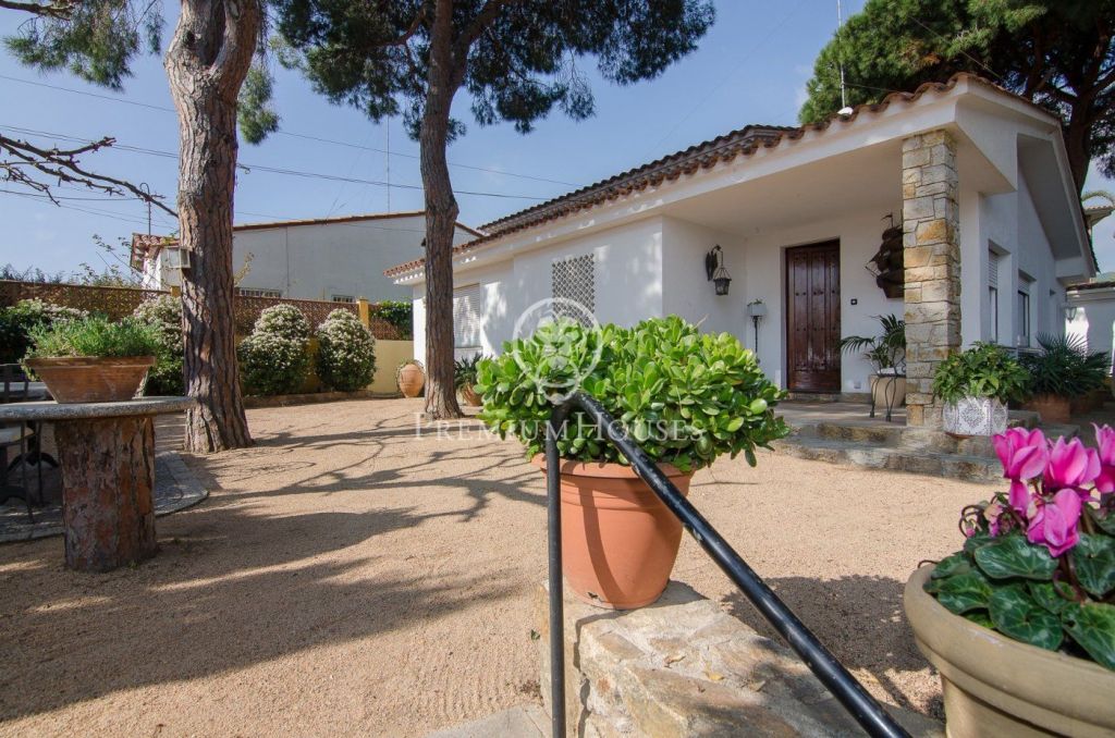 Two houses for sale in Llavaneres - Costa BCN
