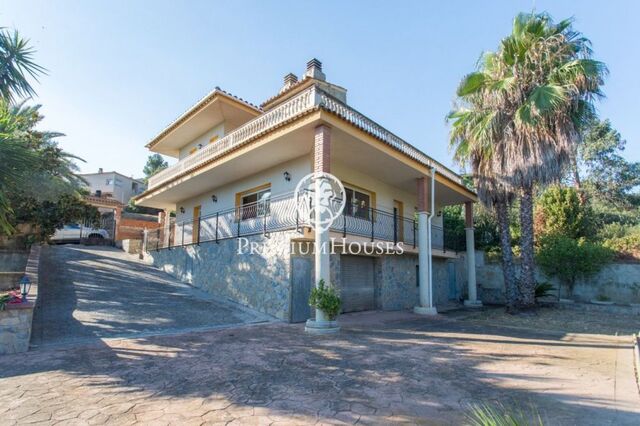 Casa en venda amb piscina a 5 min. de la platja a Lloret de Mar