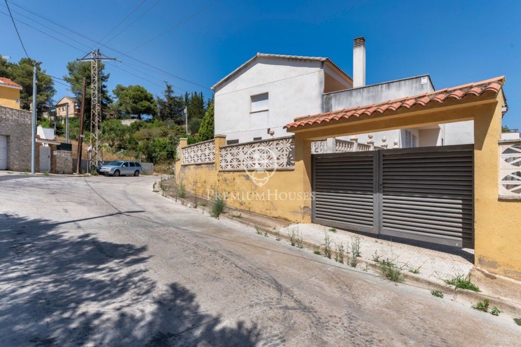 House to renovate for sale in Les Palmeres