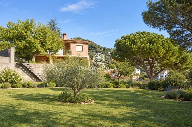 Casa en venda per reformar amb vistes al mar a Cabrils