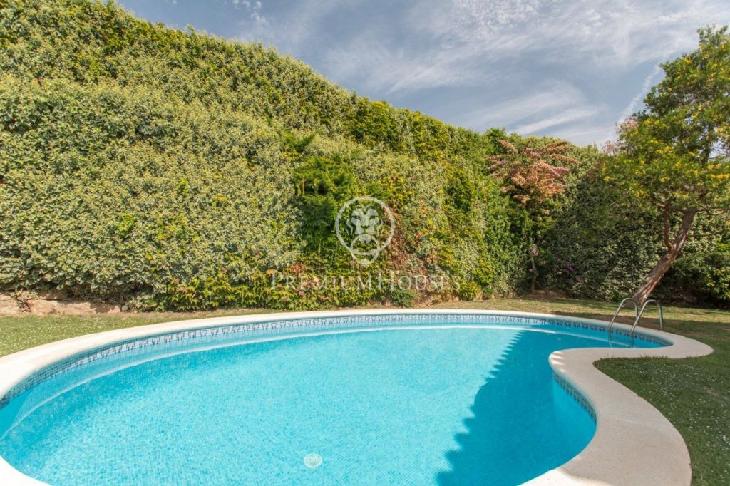 Casa amb piscina a Vallromanes - Barcelona