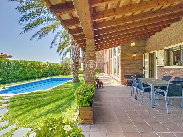 Casa de Lujo en venta en Sant Pol de Mar