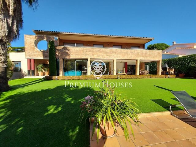 Casa o chalet independiente en venta en calle Ramon Llull