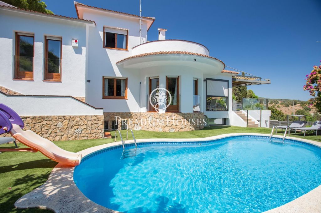 Casa en Arenys de Mar con espectaculares vistas al mar