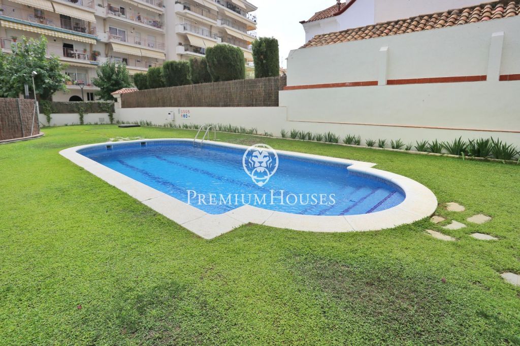 Apartament en l'Oasi amb terrassa i piscina