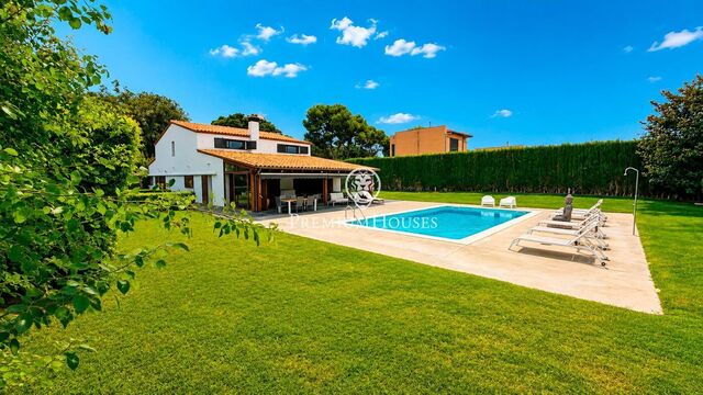 Meravellosa casa estil Masia al golf