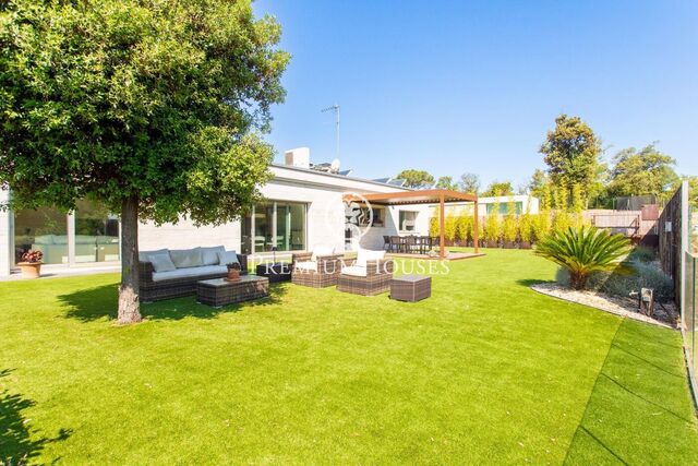 Casa en venta de una sola planta!!! Tranquilidad y diseño con vistas espectaculares al Golf