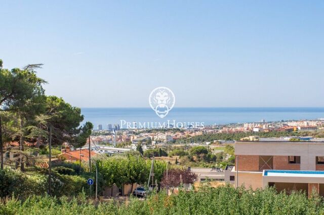 Urban plot with sea views in Mataró