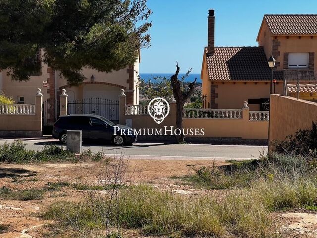 Urban plot for sale in la Martorella, Roda de Berà