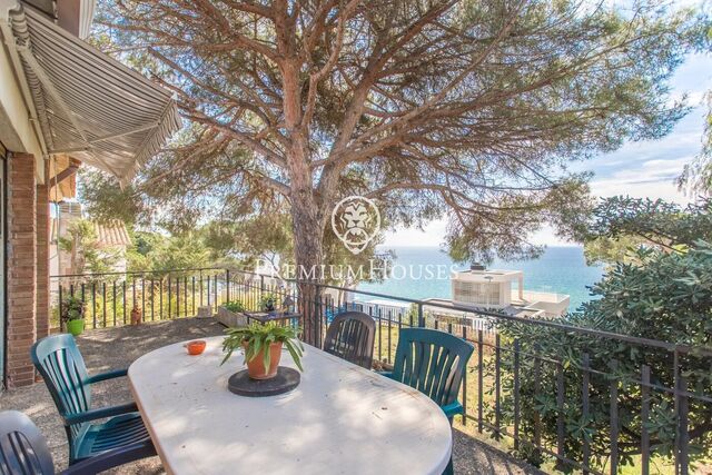 Casa en venta en Arenys de Mar con espectaculares vistas al mar