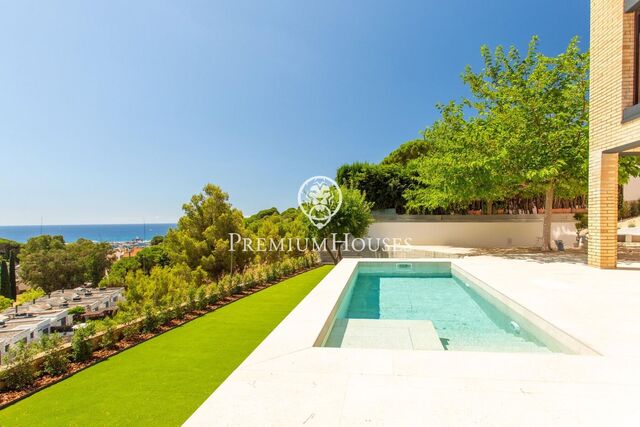 Espectacular casa en venta completamente reformada en Arenys de Mar con vistas al mar