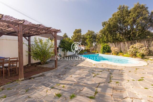 Casa en venta, confort y naturaleza a 5 minutos del centro del pueblo