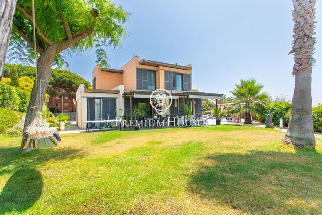 Casa en venta en Sant Vicenç de Montalt, a un paso del Port Balís