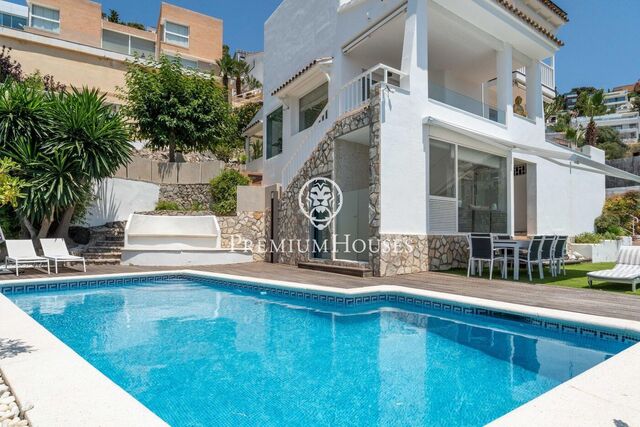 Detached House with Garden and Pool in Levantina