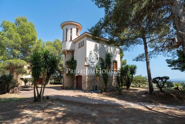 Charming rustic property in Riudecanyes