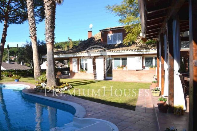 Charmante villa. Sant Vicenç de Montalt