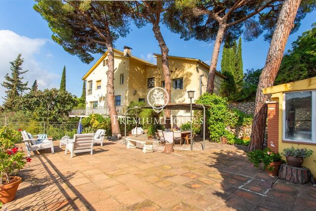 House with spectacular views and total privacy in Sant Pol de Mar