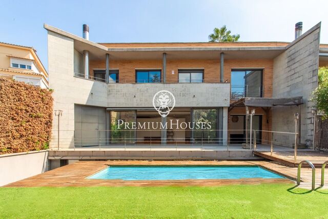 Semi-detached house in Alella for sale with private swimming pool