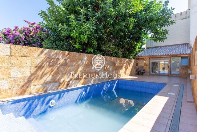 Townhouse for sale in the centre of Mataró