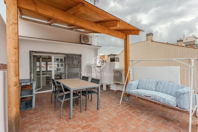 Charming Townhouse in the Heart of Santa Coloma