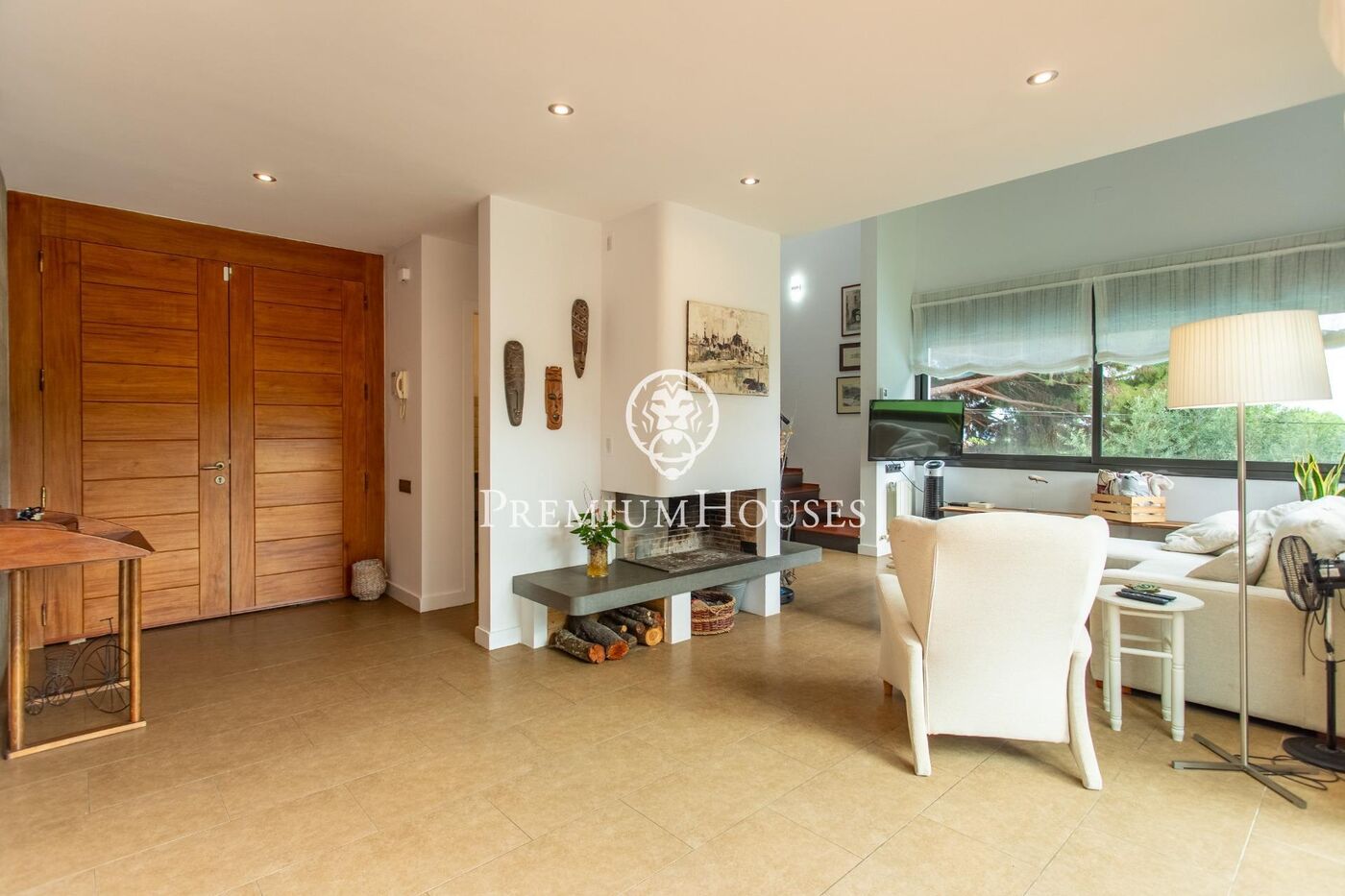 Casa de diseño minimalista con vistas al mar  en Sant Vicenç de Montalt