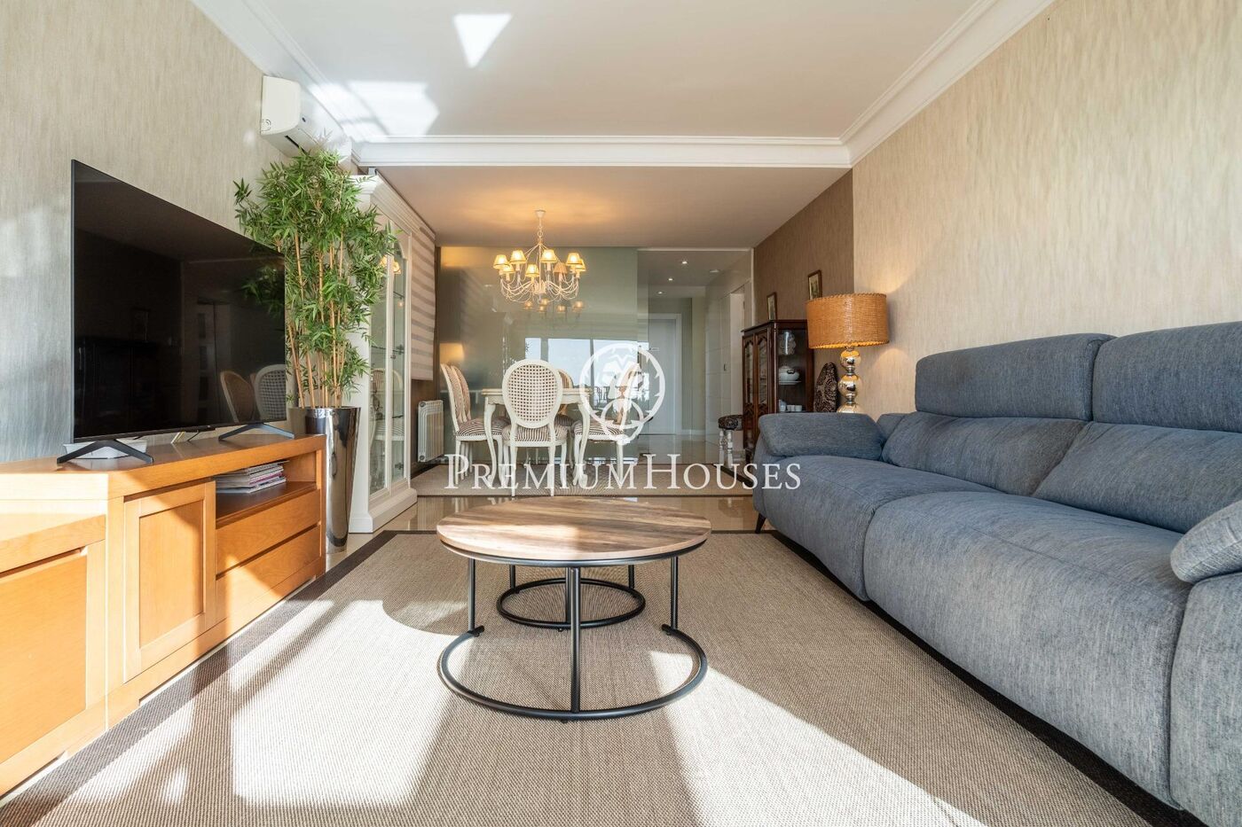 Casa independent en primera línia de mar en Urbanizacions de Llevant