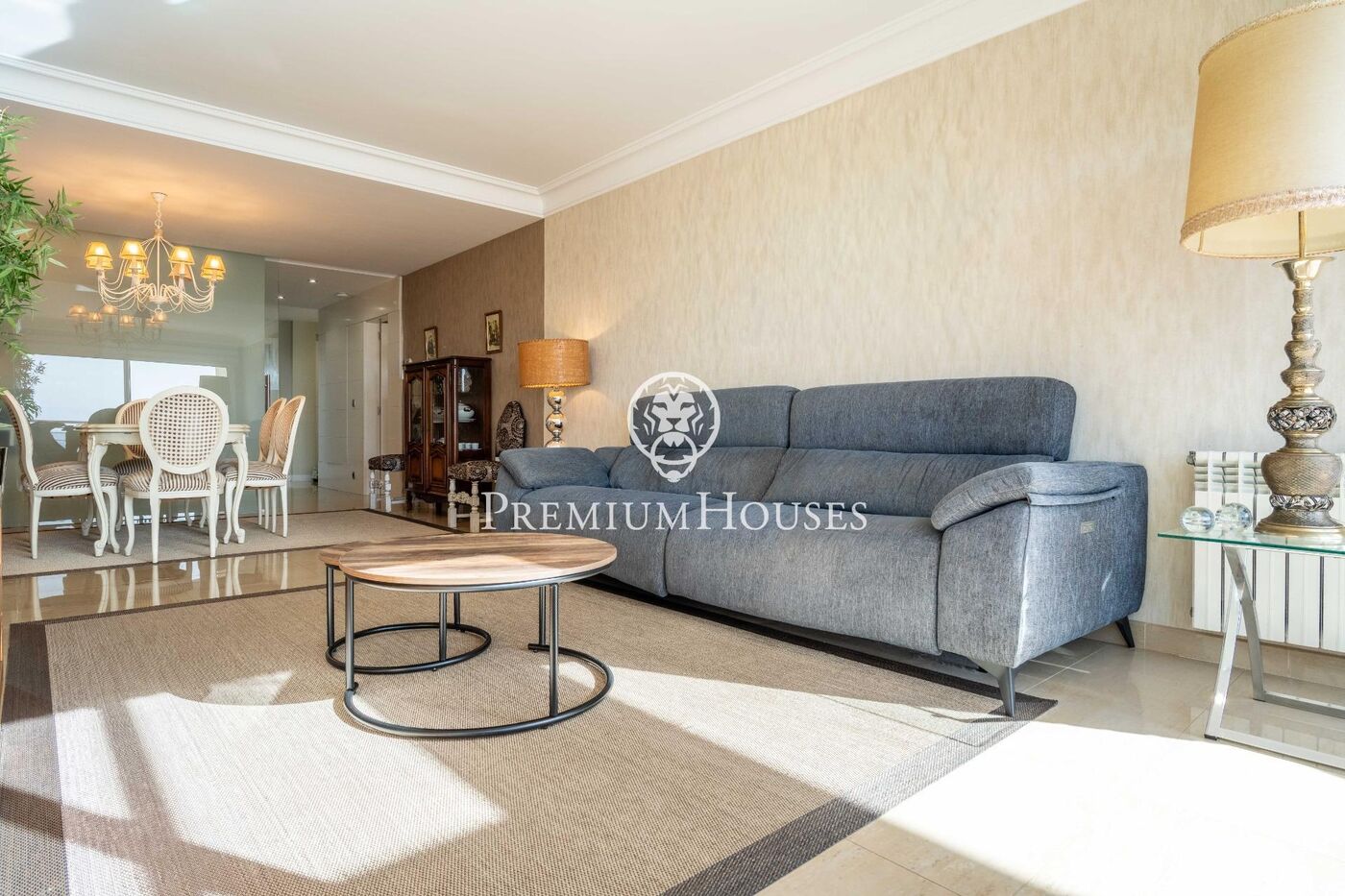 Casa independent en primera línia de mar en Urbanizacions de Llevant