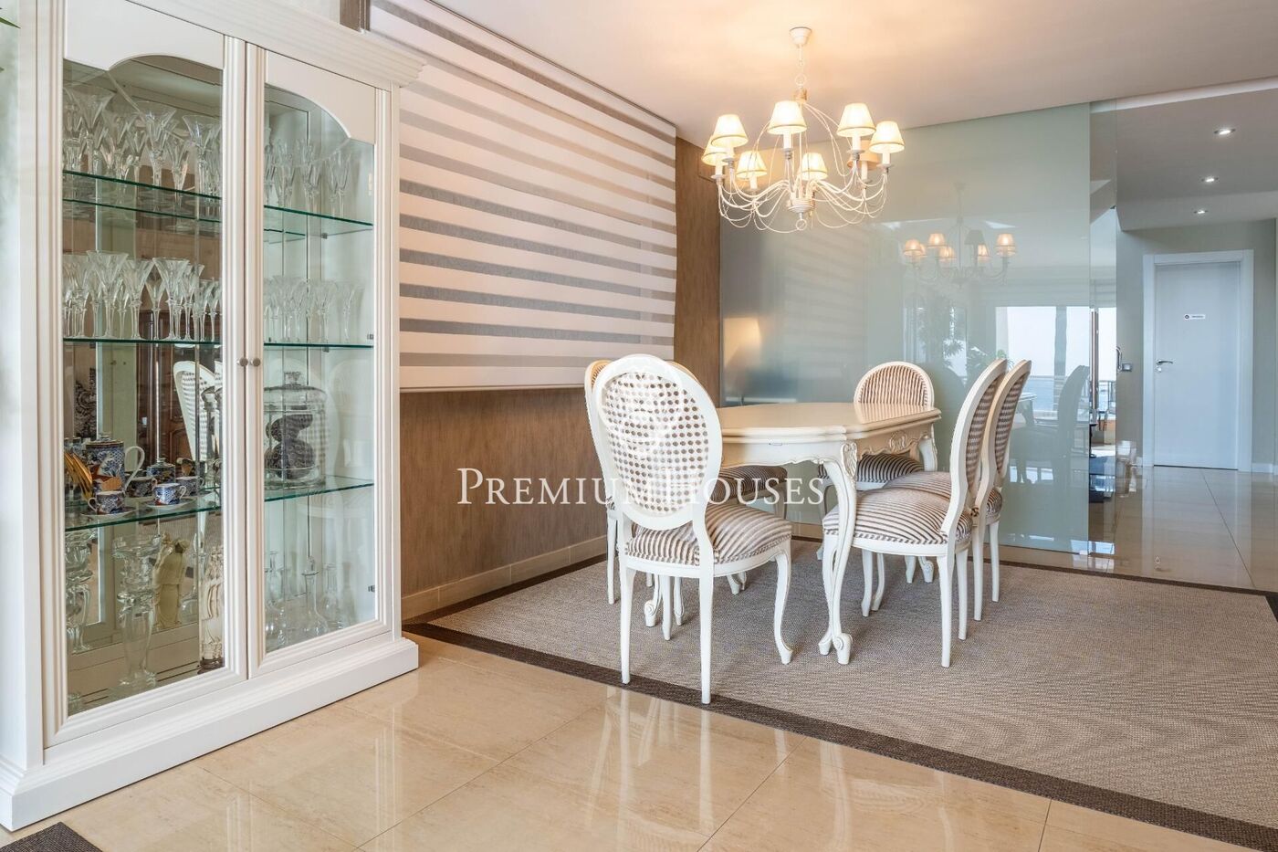 Casa independent en primera línia de mar en Urbanizacions de Llevant