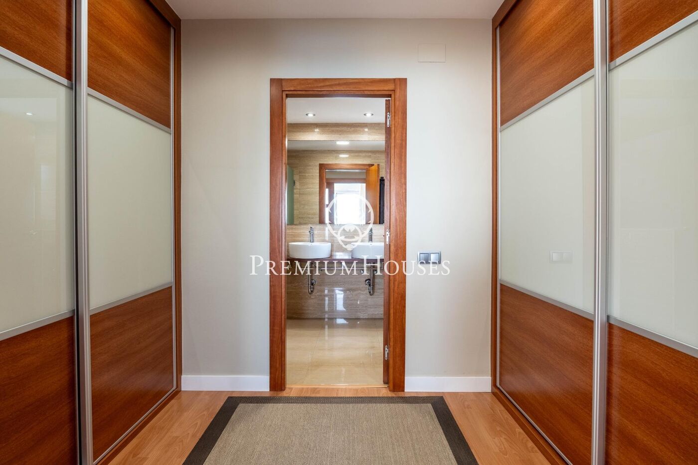 Casa independent en primera línia de mar en Urbanizacions de Llevant