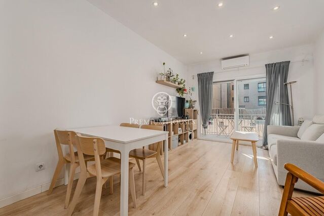 Luminoso piso en la calle Aragón