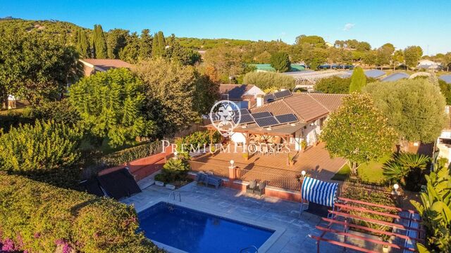 Exclusiva casa en una sola planta en Cabrera de Mar