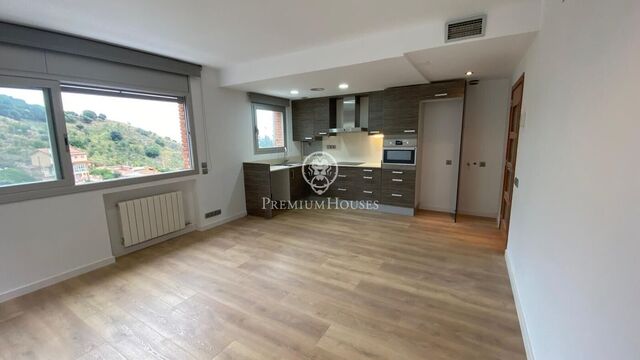 Piso con terraza, vistas espectaculares y rodeado de naturaleza en la zona del Tibidabo