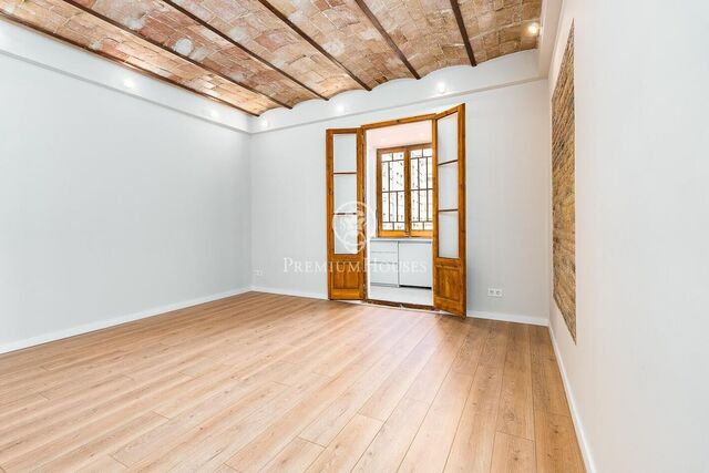 Exclusivo piso reformado en La Nova Esquerra de l'Eixample