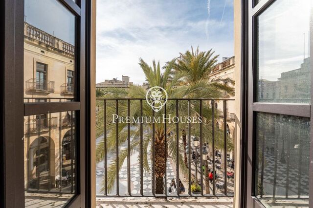 Brand New Duplex Penthouse in Plaça de la Vila