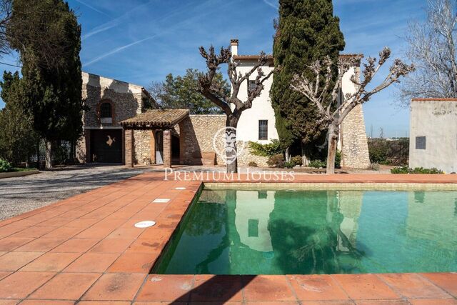 Masia amb piscina al Catllar