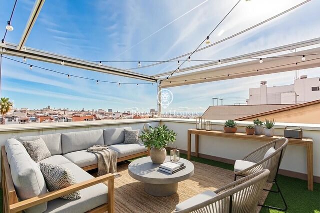 Spectacular large triplex penthouse for sale in the centre of Mataró