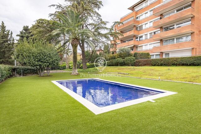 Elegancia arquitectónica y confort urbano a la entrada de Barcelona