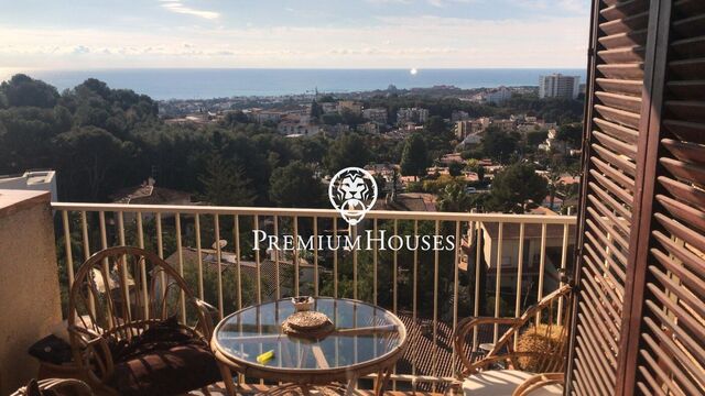 Квартира с туристической лицензией в Валльпинеде