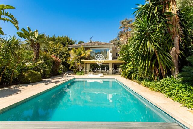 Oasis for sale in the centre of Sant Andreu de Llavaneres