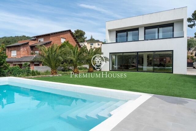 Casa independiente con jardín y piscina en La Sentiu