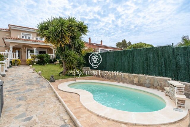 Renovated Townhouse in Más d'En Serra