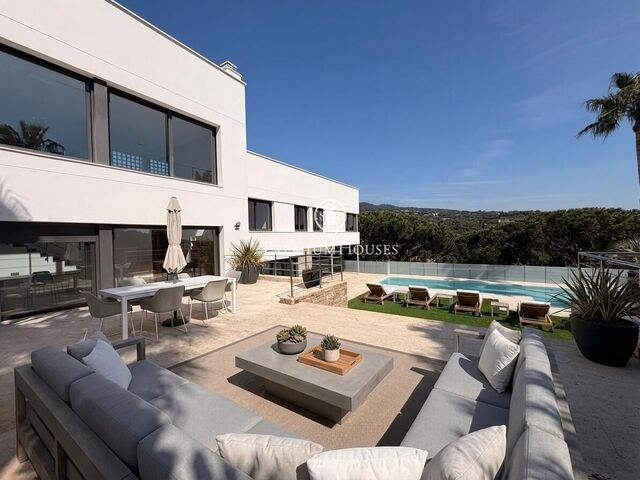 Vivienda minimalista en venta en exclusiva en Rocaferrera, Sant Andreu de Llavaneres