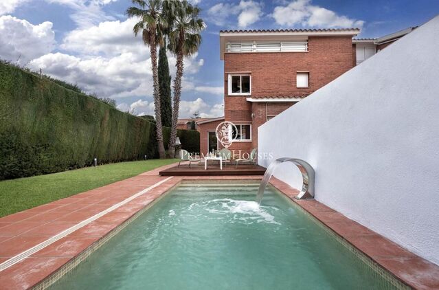 Casa en venta con licencia turística en Sant Vicenç de Montalt