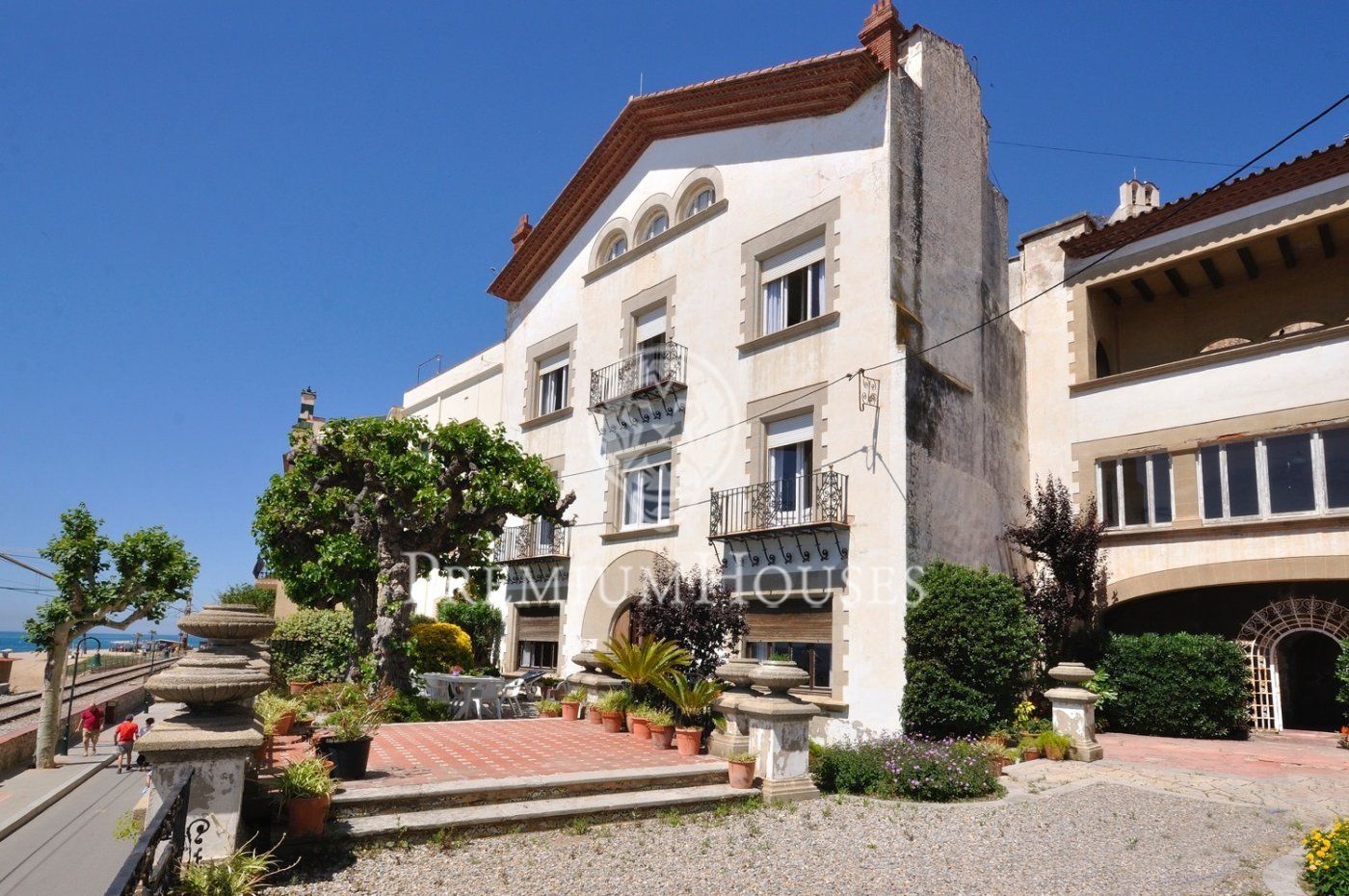 Casa de 449 m² con vistas en venta en Sant Pol de Mar | Premium Houses