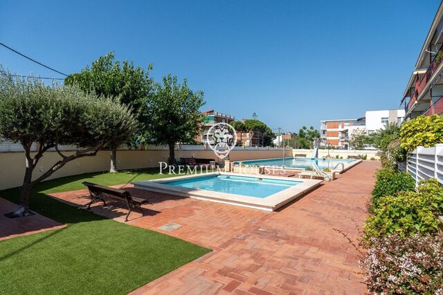 Apartamento de alquiler temporal en la Pineda de Castelldefels