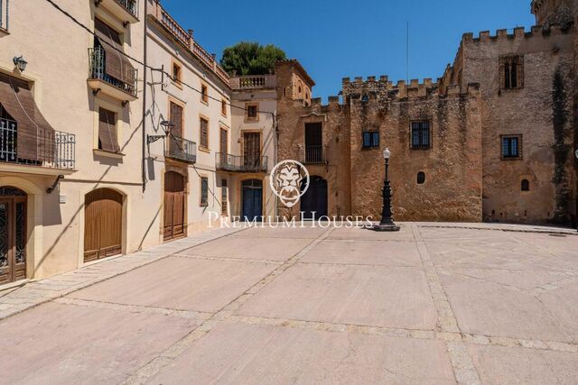 Casa de pueblo señorial en Ferran